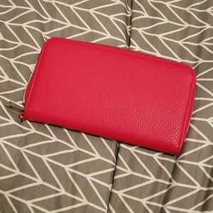 Jewell by Thirty One Red Wallet